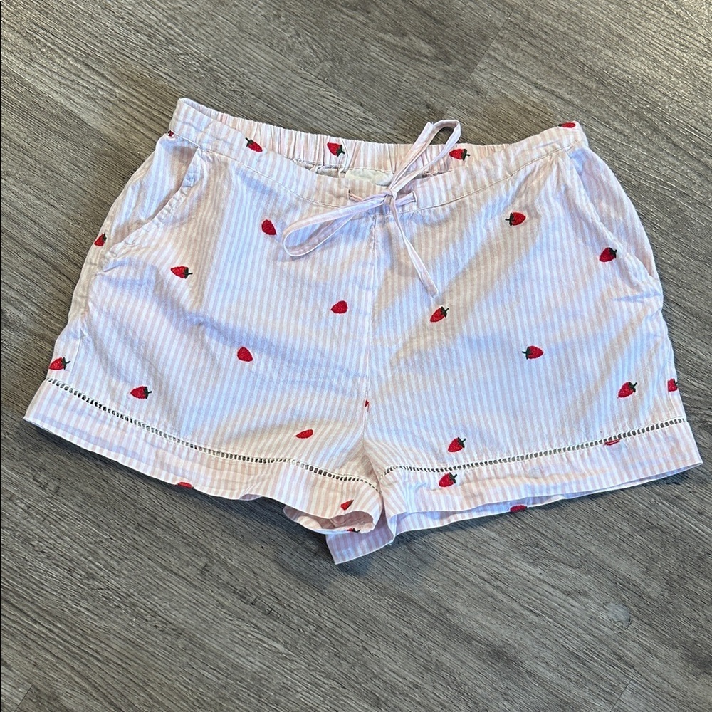 Cynthia Rowley Strawberry Seersucker Shorts Pink White Striped Cotton L - Picture 2 of 6